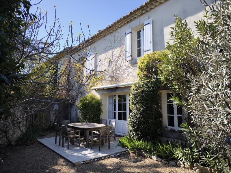 MAS EN CENTRE VILLAGE SAINT DIDIER