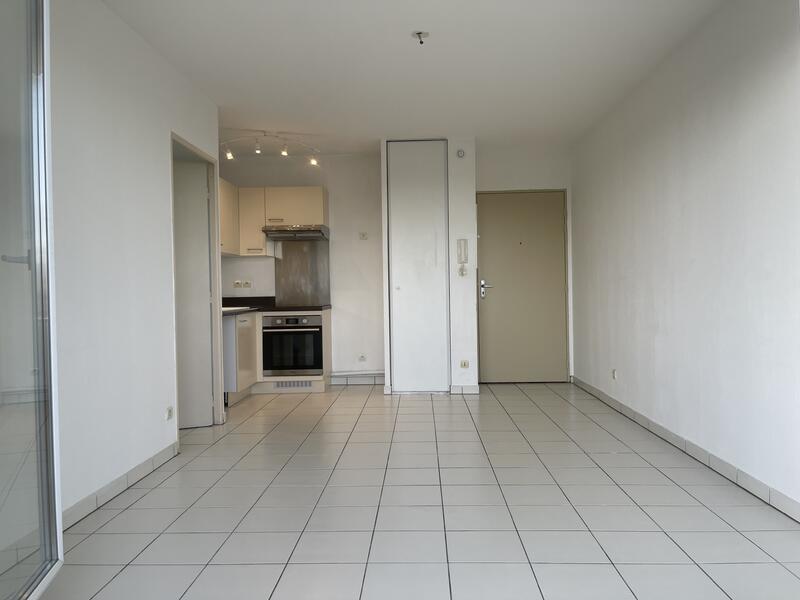 Appartement T2 avec balcon et garage