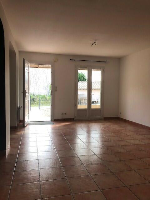 Villa mitoyenne T4 de 87 m² avec jardin clos
