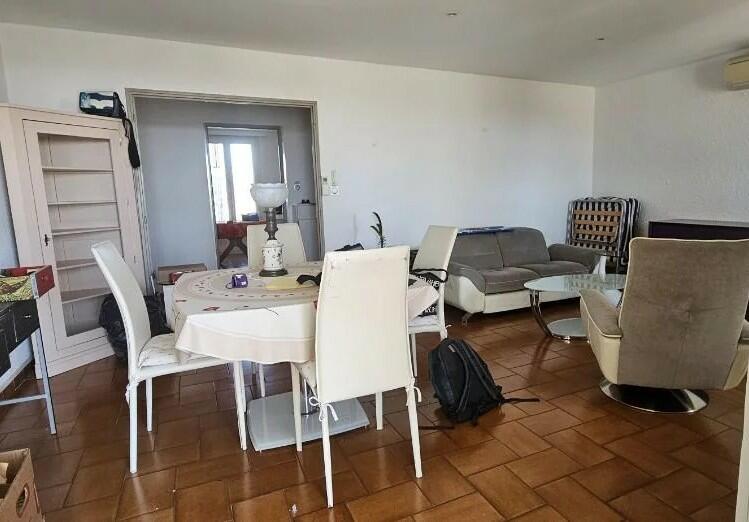 Appartement 2 chambres avec place de parking, garage