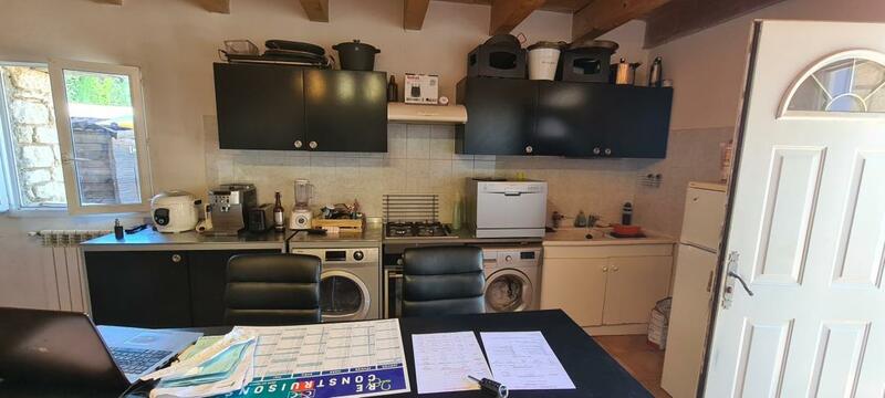 Partie de Mas en Pierre confortable 64,54 m²