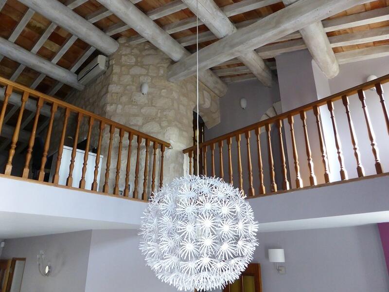 Maison de village T5 garage et cour close de murs