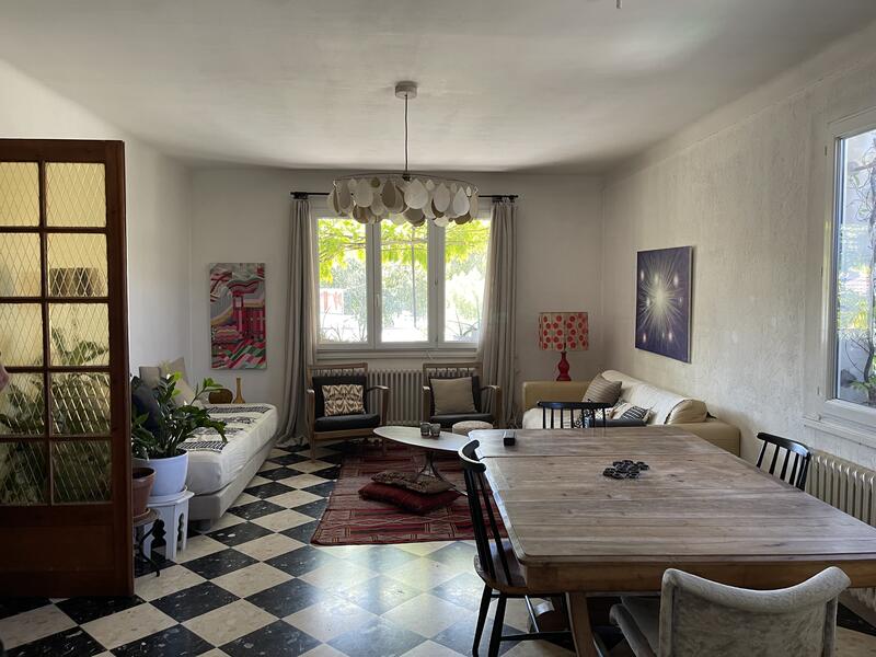 Appartement T4 au 1er étage avec jardinet clos