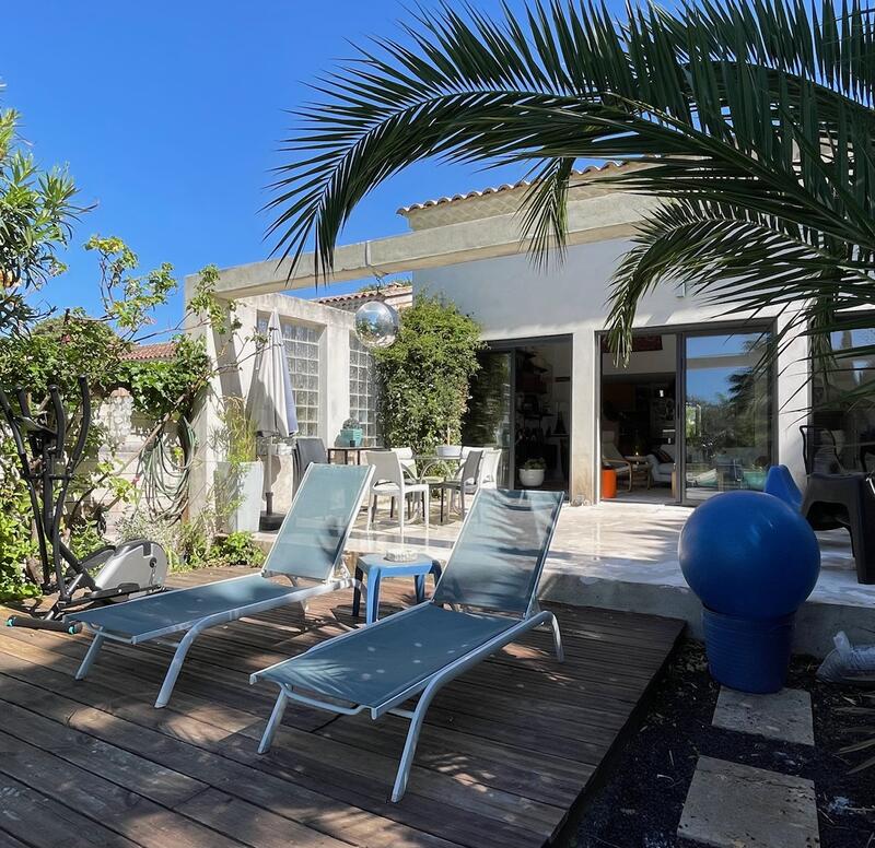 VILLA  PISCINE VENASQUE