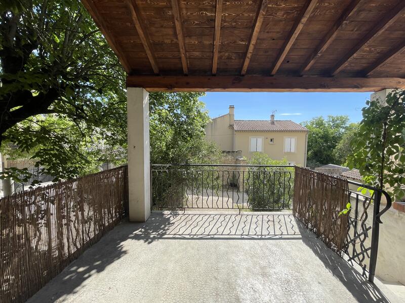 Maison de village T5 de 130 m² avec terrasse, garage