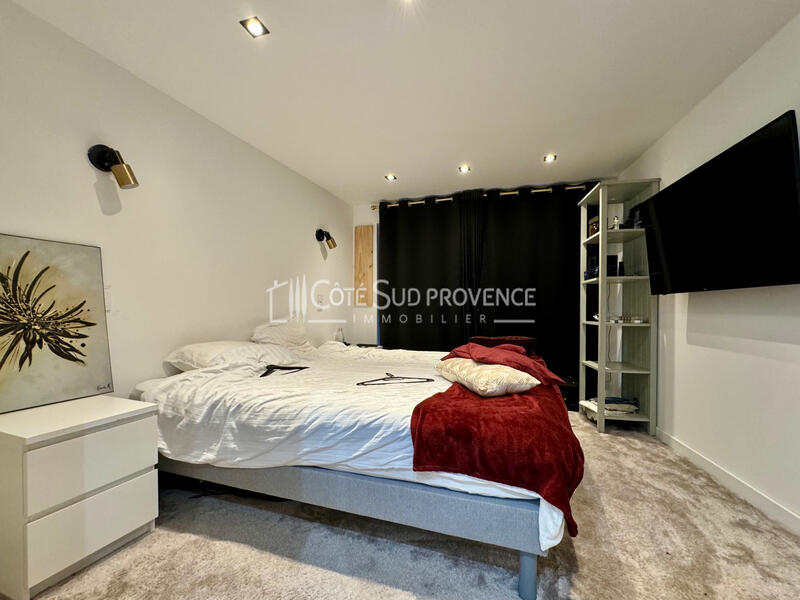 MASION DE VILLAGE VIOLES 130 m² + APPARTEMENT 70 m²