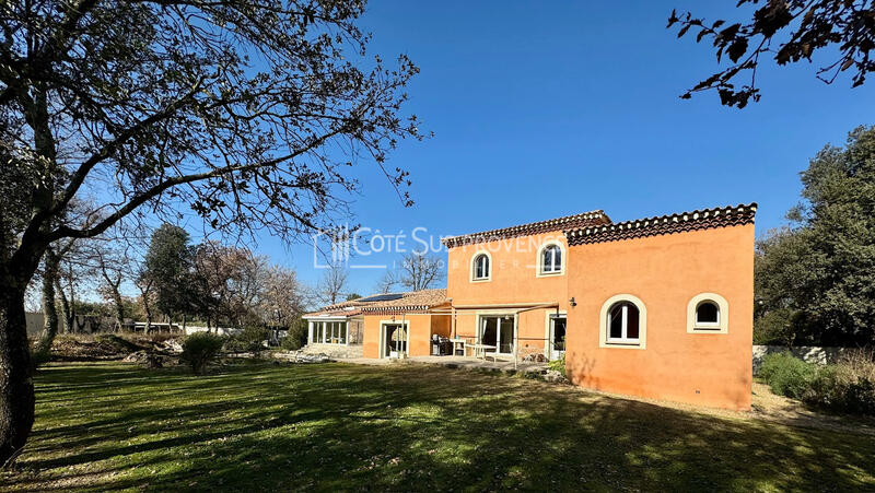 PROPRIETE VENASQUE SECTEUR RESIDENTIEL