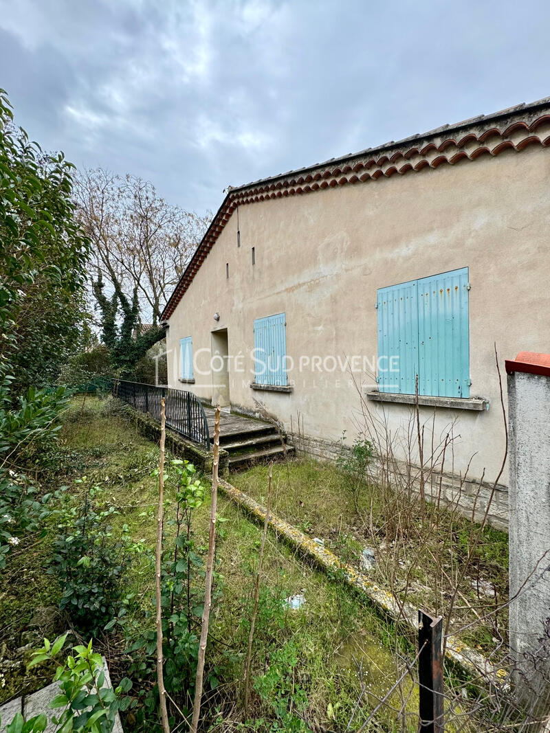 VILLA A RÉNOVER PLAIN-PIED CARPENTRAS