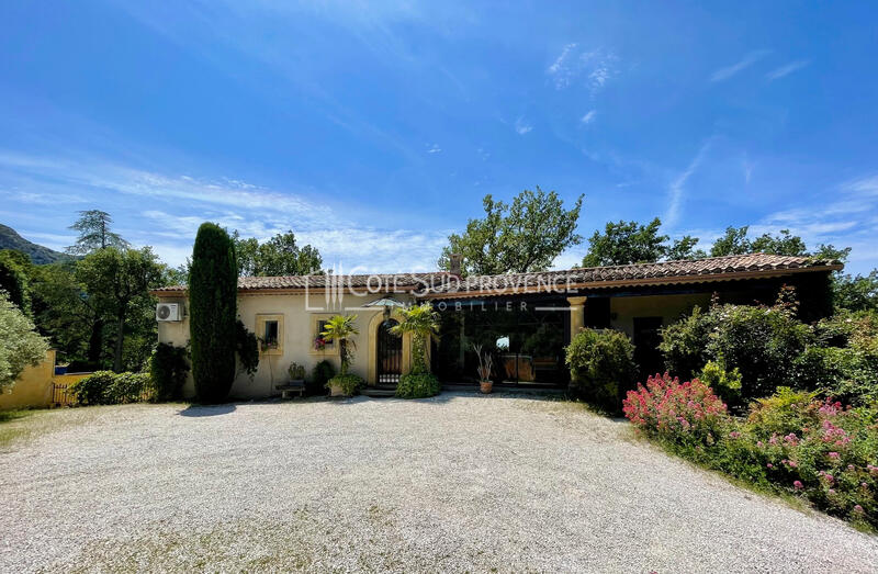 PROPRIETE ROBION LUBERON