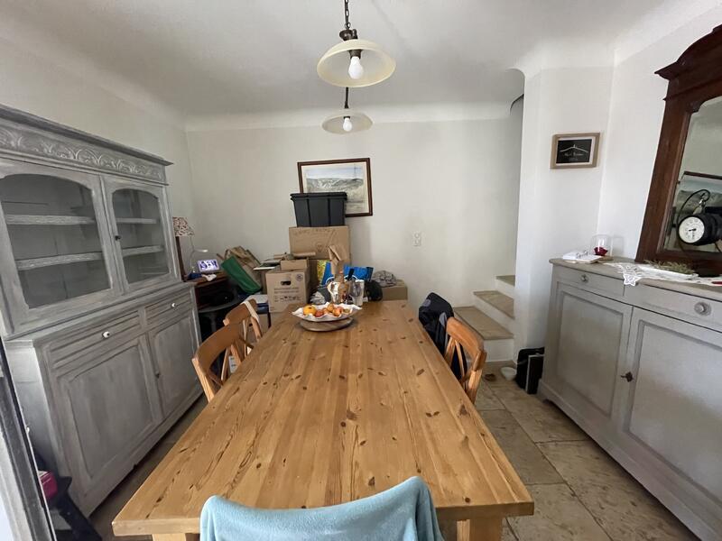 Partie de mas meublée T3 avec jardin cloturé