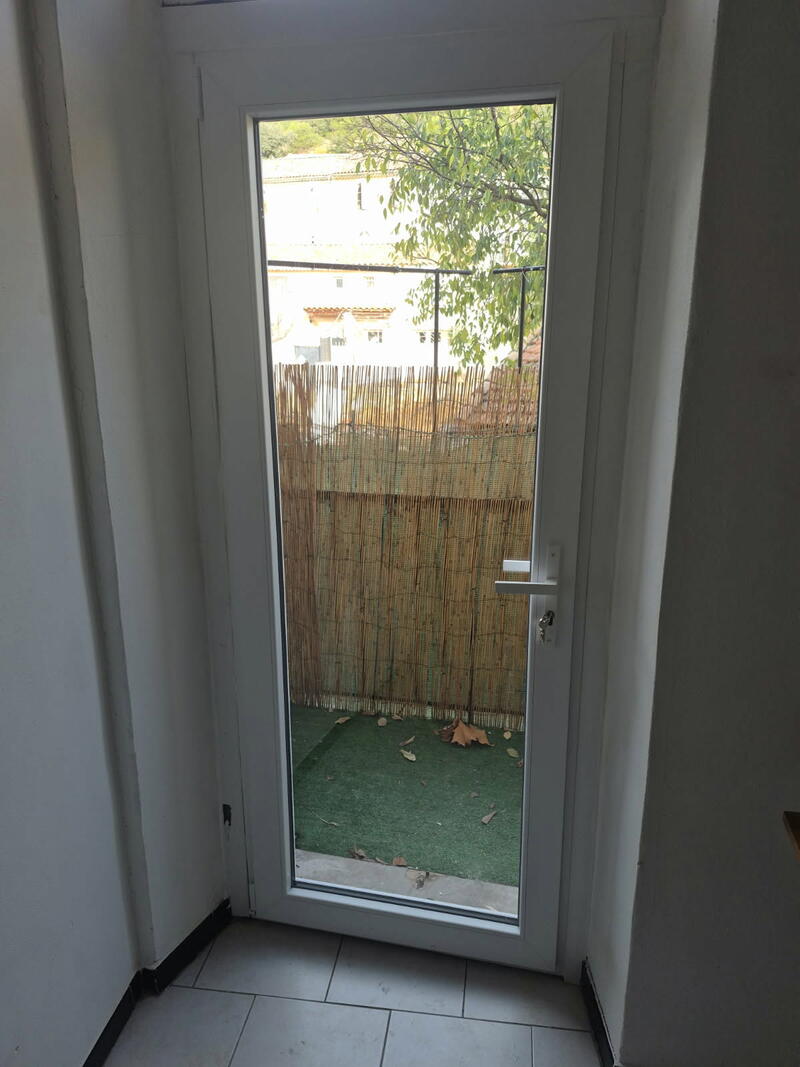 Appartement T2 de 38 m² au 2e étage avec balcon