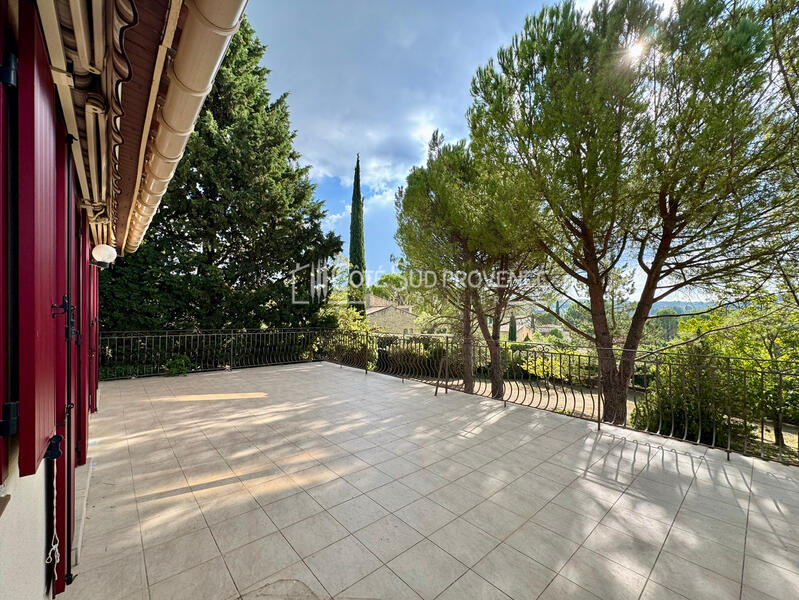 VILLA MALEMORT-DU-COMTAT